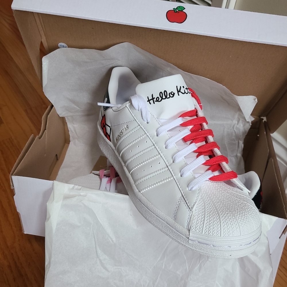 Hello Kitty Adidas Superstar Sneakers ❤ - Picture 4 of 14